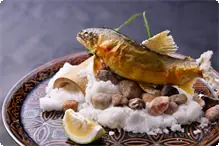 鮎・山女の塩焼き 鮎・山女の塩焼き。