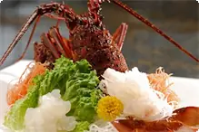 伊勢海老の造り 新鮮ぷりぷりの伊勢海老お造り！！甘～くてとってもおいしいですよ！！