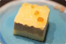リンゴとムースのケーキ 豆乳、米粉使用
小麦・乳・卵　不使用のアレルギー対応ケーキです！
【アレルゲン（特定原材料等28品目）】大豆、ゼラチン、りんご