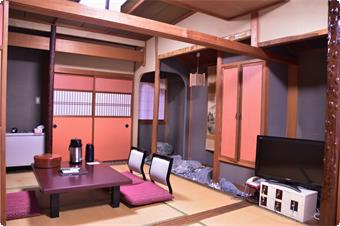 京都の祇園のお茶屋をイメージしたお部屋です。