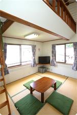 Japanese-Style Room 107 ft2 with 54 ft2 loft and Shared Bathroom