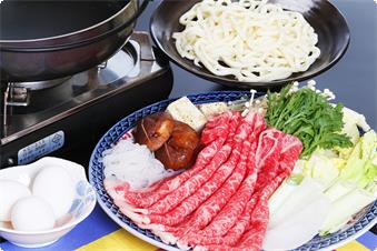 国産牛のすき焼き（牛肉250g）【1泊2食付プランにお申し込みの方の3泊目の夕食】
