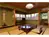 本館バストイレ付客室 特別室【あすなろ】窓からは若草山が一望できるお部屋です。
若草山に遊ぶ鹿達を眺めて、ゆったりとした時間をお過ごし下さい。