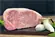・【信州プレミアム牛ステーキ】香り、食感に優れた長野県産トップブランド牛。とろける美味しさです。