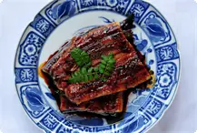 うなぎ蒲焼 国産うなぎを丁寧に焼き上げました