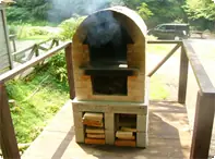 ・ピザ窯　利用時間11:00～1時間※ 