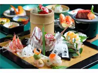 お刺身盛り合わせ５０００円 