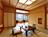 【扇栄】露天風呂付特別室は和の趣漂う和室10畳と6畳、広縁で構成されています。※一例